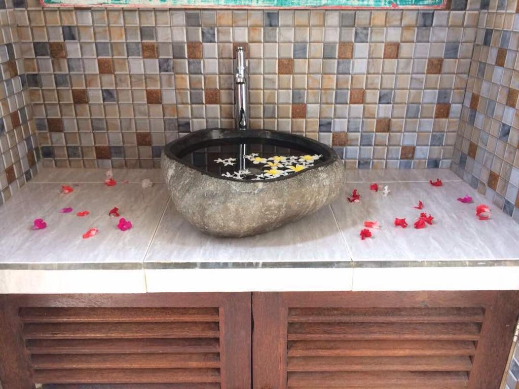 Karimun Lumbung Hotel Karimunjawa Luaran gambar